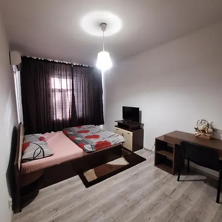 De Inchiriat Appartamento *